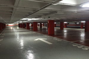 Pintado parking público en Sabadell